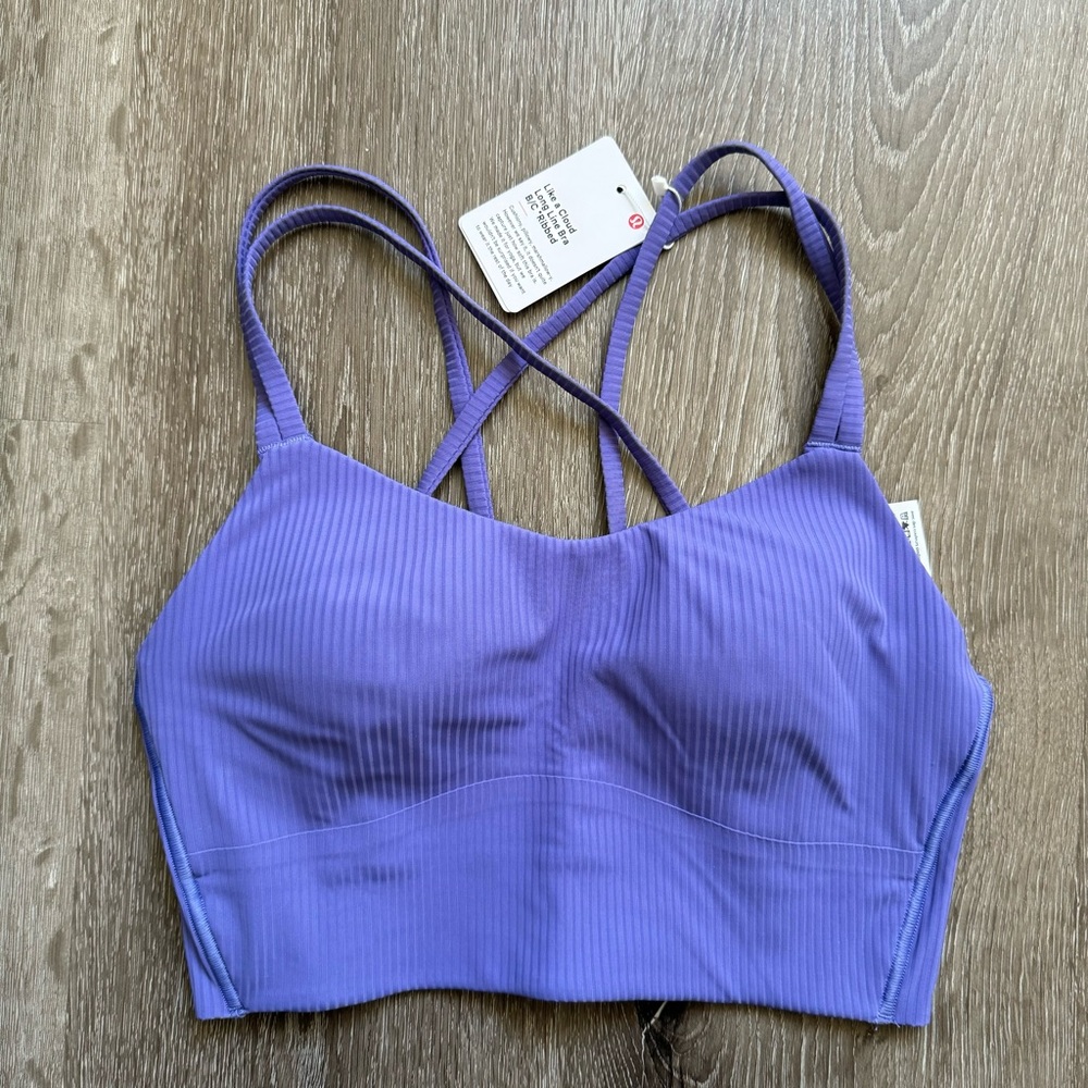 NWT Lululemon like a cloud bra longline ribbed Size 4